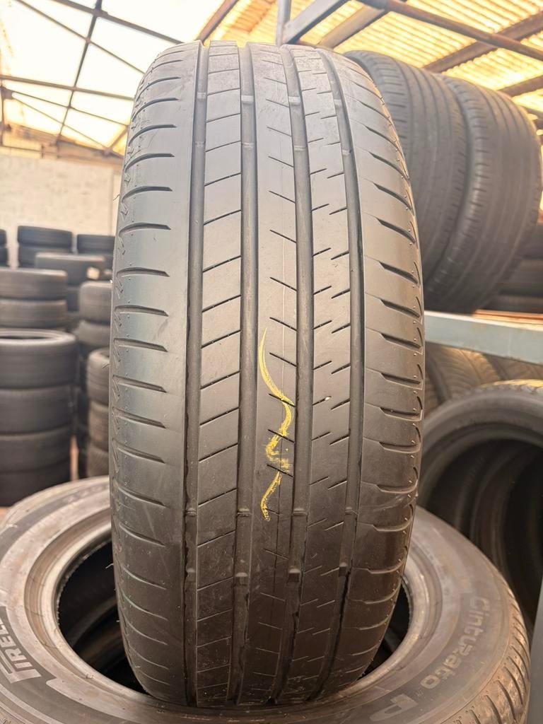225 60r18  bridgestone avec montage et équilibrage, Autos : Pièces & Accessoires, Commande, Utilisé, Enlèvement