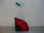 Feu arrière gauche d'un Peugeot 406 (406 99-), -, Utilisé, -, Peugeot