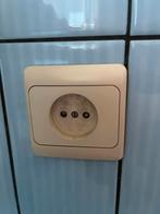 Diverses prises vintage, interrupteurs, Niko, Enlèvement ou Envoi, Utilisé, Interrupteur