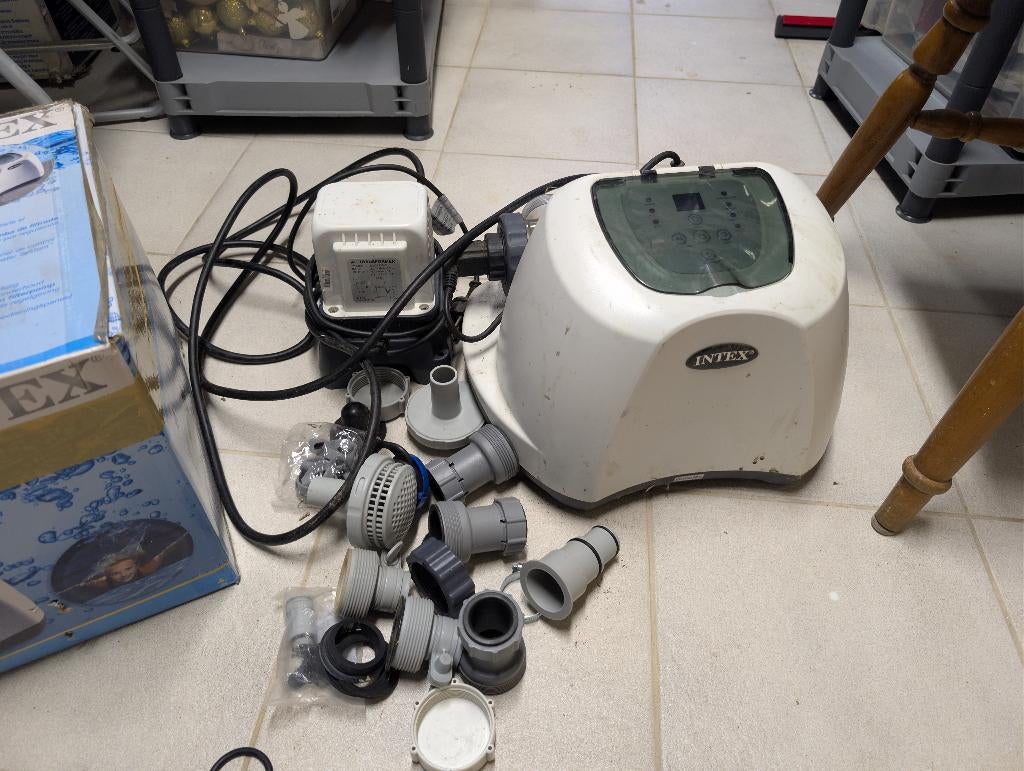 Zwembad pomp zoutwater intex slangen ed, Ophalen, Gebruikt, Zwembadpomp