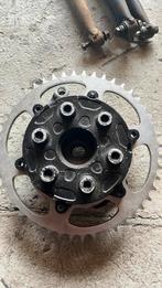 Moyeu roue arrière et 4 biellettes de suspension Suzuki PE, Enlèvement ou Envoi, Utilisé