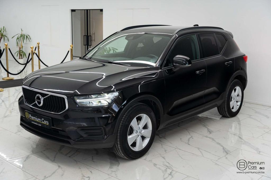 Volvo XC40 T2 aut. Momentum! BTW! Led, ACC, Navi!, Garantie!, Automaat, Gebruikt, Zwart, 2120 kg