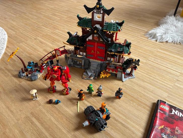 Lego Ninjago 71767 - Dojo klooster, Kinderen en Baby's, Speelgoed | Duplo en Lego, Gebruikt, Lego, Complete set, Ophalen