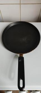 Poêle à crêpes, Enlèvement, Utilisé