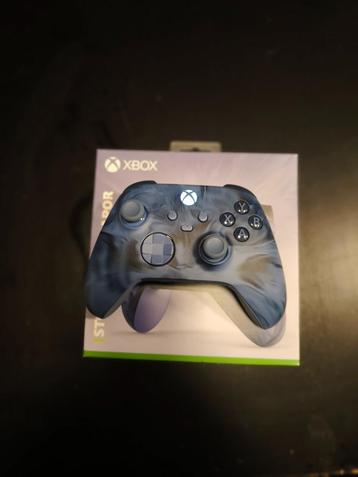 Xbox controller speciaal edition  beschikbaar voor biedingen