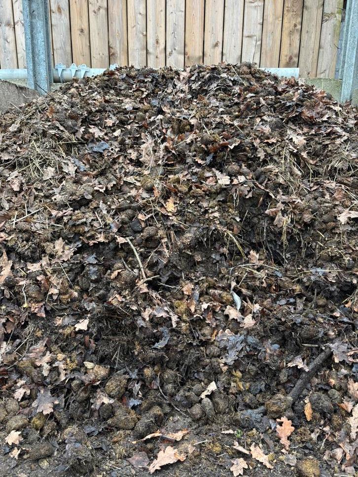 Zuivere paardenmest, Tuin en Terras, Aarde en Mest, Mest, Ophalen