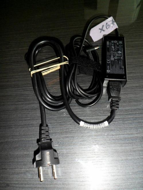 Netstroom adapter-oplader HP 45Watt, 100-240VAC=>19.5VDC, Audio, Tv en Foto, Opladers, Zo goed als nieuw, Ophalen of Verzenden