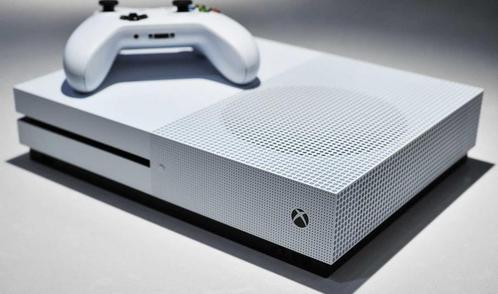 Xbox One Slim 1TB + Games & Accessoires, Games en Spelcomputers, Spelcomputers | Xbox One, Zo goed als nieuw, Xbox One S, 1 TB