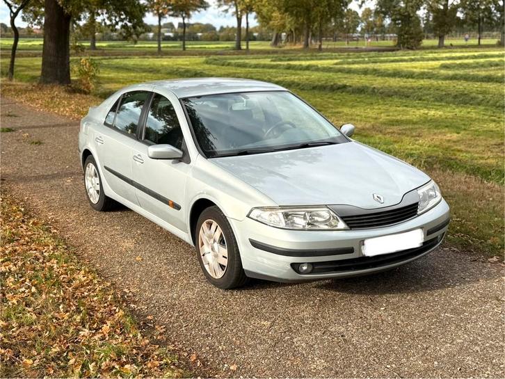 Renault Laguna 1.8 benzine / gekeurd!, Auto's, Renault, Particulier, Laguna, ABS, Airbags, Airconditioning, Boordcomputer, Centrale vergrendeling