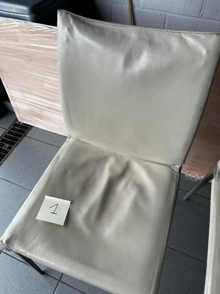 Zanotta Lia 6 stoelen, Huis en Inrichting, Stoelen, Gebruikt, Vijf, Zes of meer stoelen, Leer, Metaal, Wit, Ophalen