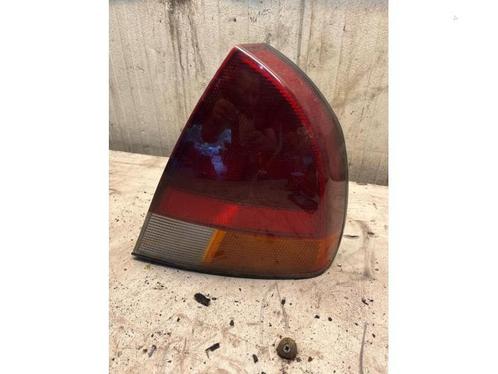 Achterlicht rechts van een Mitsubishi Carisma, Auto-onderdelen, Verlichting, Mitsubishi, Gebruikt, 3 maanden garantie, Ophalen of Verzenden