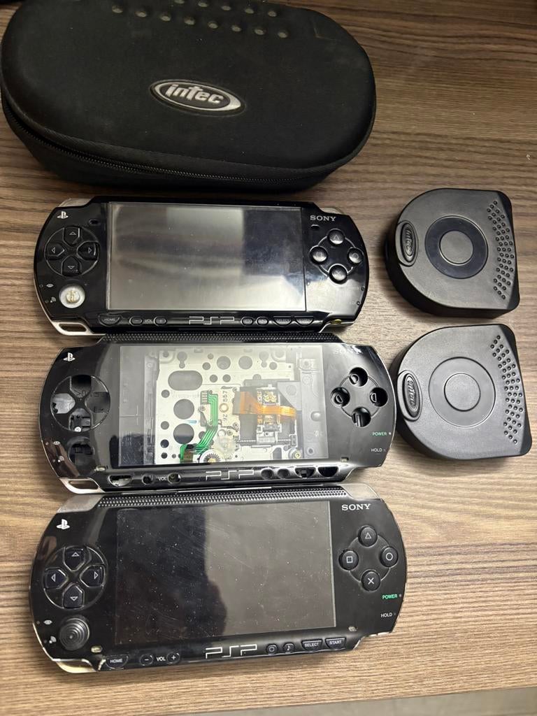 Lot de psp, Consoles de jeu & Jeux vidéo, Consoles de jeu | Sony PSP, Utilisé, PSP, Noir, Enlèvement