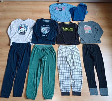 5 warme winter pyjama's 10 à 12 jaar.
