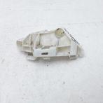 BUMPERSTEUN LINKS ACHTER Toyota Verso S (01-2010/10-2016), Gebruikt, Toyota