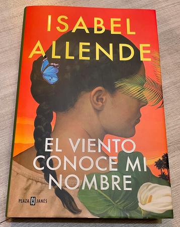 El viento conoce mi nombre, Enlèvement ou Envoi, Neuf, Isabel Allende