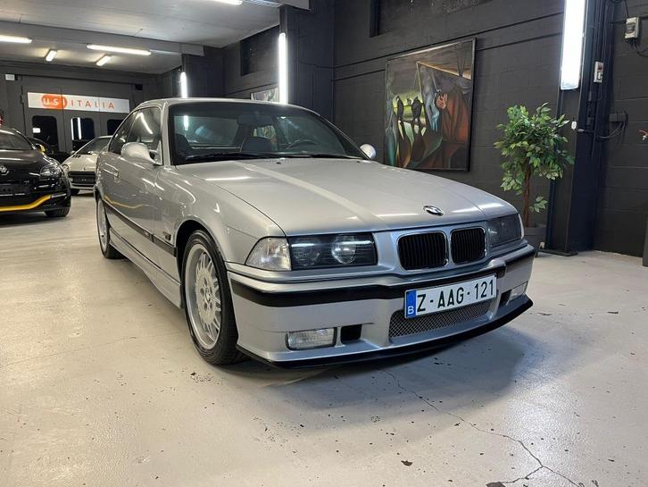BMW M3 E36 **VEHICULE BELGE** ETAT EXEPTIONNEL, Auto's, BMW, Bedrijf, Te koop, Overige modellen, Centrale vergrendeling, Elektrische ramen