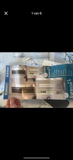 Nieuwe harmonica deur in de doos, Ophalen