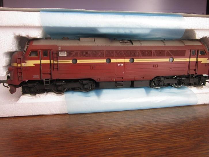 Roco 63472 Di3.641 NSB rood/bruin DC analoog LED, Hobby en Vrije tijd, Modeltreinen | H0, Zo goed als nieuw, Locomotief, Gelijkstroom