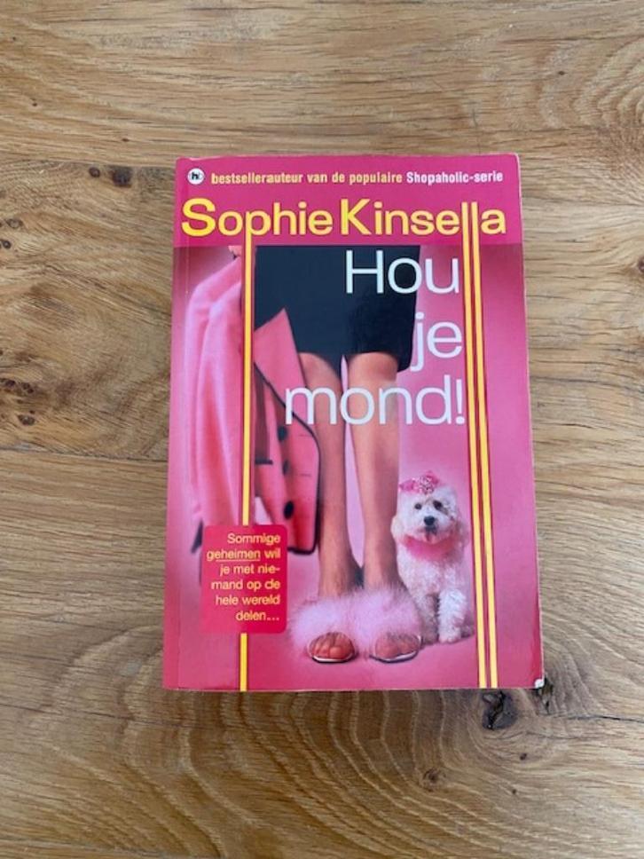 Boek: Hou je mond! Sophie Kinsella, Livres, Chick lit, Utilisé, Enlèvement ou Envoi