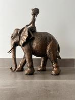 Olifant figuur met jongen op rug J-Line, Verzamelen, Beelden en Beeldjes, Ophalen, Zo goed als nieuw