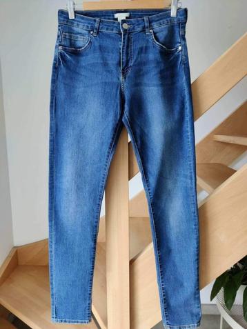 Nieuwe jeansbroek maat 40, hoge taille. H&M Niet gedragen, i