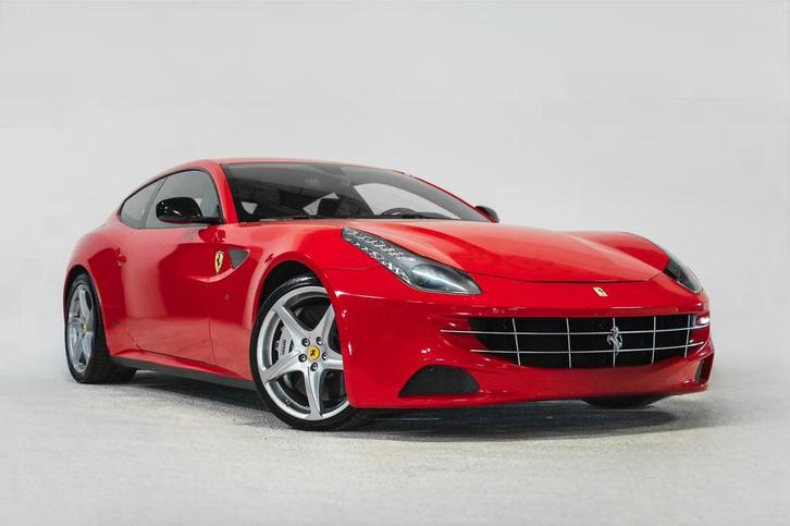 Ferrari FF 6.3 V12 4zits 2011 Rood, Auto's, Ferrari, Bedrijf, Te koop, FF, Benzine, Euro 5, Rood, Zwart, Dealer onderhouden, Onderhoudsboekje