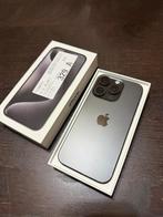 IPhone 15 pro 128 GB + accessoires, 128 GB, Verzenden, Zwart, 88 %