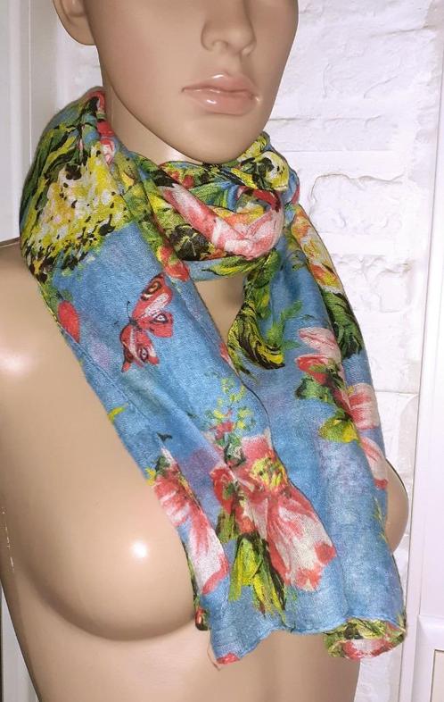sjaal vintage blauw met gekleurde bloemen, Kleding | Dames, Mutsen, Sjaals en Handschoenen, Nieuw, Sjaal, Verzenden