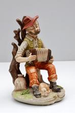 beeldje accordeonist met hondje., Ophalen of Verzenden, Zo goed als nieuw
