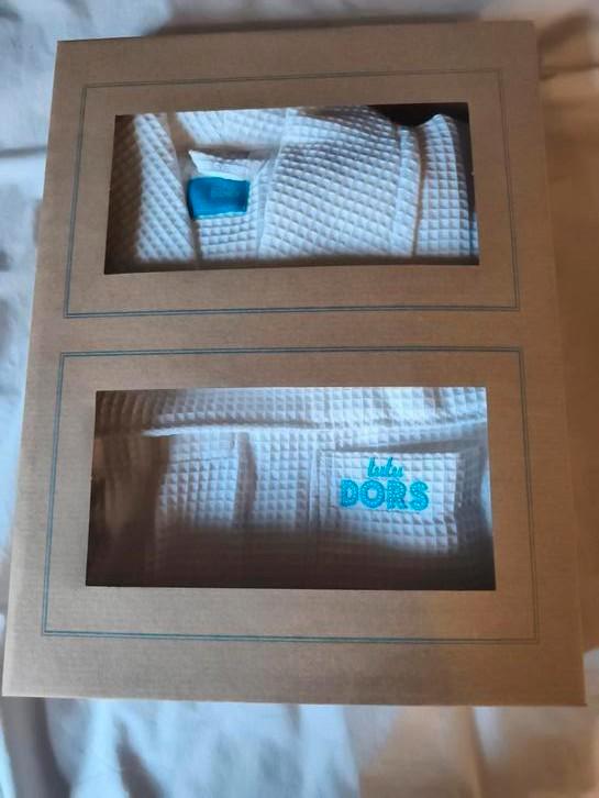 Badjas nieuw tutu dors, Huis en Inrichting, Badkamer | Badtextiel en Accessoires, Nieuw, Wit, Ophalen