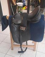 Dressuur zadel, Animaux & Accessoires, Chevaux & Poneys | Brides & Harnachement, Enlèvement ou Envoi, Comme neuf, Dressage