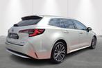 Toyota Corolla TS 1.8 Hybrid Premium - incl 2 jaar KARE, Gebruikt, 4 cilinders, 5 deurs, Hybride Elektrisch/Benzine