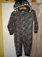 Dinosaurus onesie maat 92, Kinderen en Baby's, Kinderkleding | Maat 92, Nacht- of Onderkleding, JBC, Ophalen of Verzenden, Zo goed als nieuw