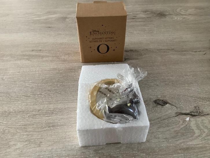 Disney Enchanting Baloo alphabet character (Nieuw), Verzamelen, Disney, Nieuw, Beeldje of Figuurtje, Leeuwenkoning of Jungle Boek