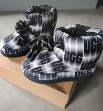 UGG-laarzen met bont, Zwart, Lage of Enkellaarzen, Ophalen of Verzenden, Zo goed als nieuw