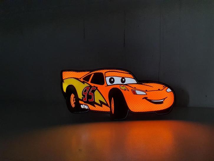 Cars Lightning McQueen 3D led lamp met usb touch dimmer, Kinderen en Baby's, Speelgoed |Speelgoedvoertuigen, Nieuw, Ophalen of Verzenden