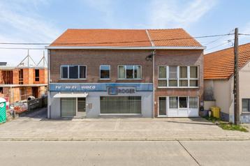 Twee woningen + Loods (180m^2) te Bierbeek disponible aux enchères