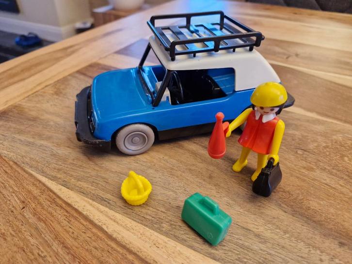 Playmobil vrouw met auto - 3210, Kinderen en Baby's, Speelgoed | Playmobil, Gebruikt, Ophalen of Verzenden