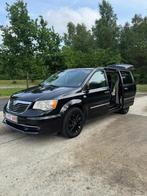 Lancia Voyager 2.8 crd LICHTE VRACHT FULL OPTIONS, Auto's, 207 g/km, Zwart, Zwart, Diesel