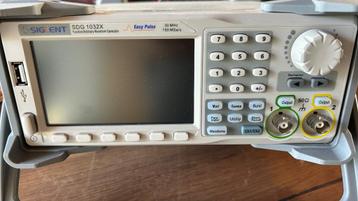  Siglent SDG1032X functiegenerator beschikbaar voor biedingen