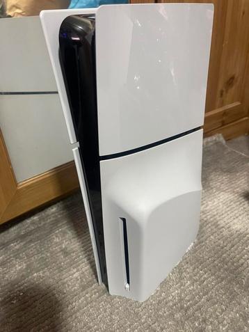Ps5 slim disque Edition  beschikbaar voor biedingen