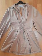 Beige korsetjurk maat M chic, Kleding | Dames, Jurken, Maat 38/40 (M), Verzenden, Beige, Bershka