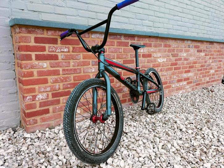Harobike XL pro bmx, Fietsen en Brommers, Fietsen | Crossfietsen en BMX, Ophalen