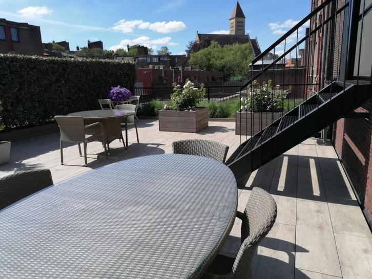 Tuin-Terras meubelen. Weerbestendig Taupe tijdloos., Tuin en Terras, Tuinsets en Loungesets, Zo goed als nieuw, Tuinset, Eettafel