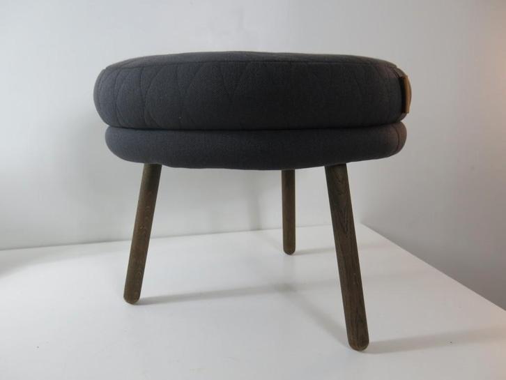 Pouf Bloomingville - tabouret danois, Maison & Meubles, Tabourets, Comme neuf, Enlèvement ou Envoi