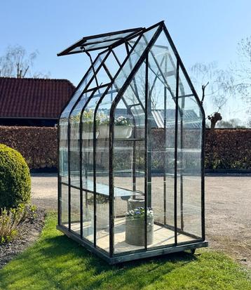 Greenhouse, Tuinkas, Kweekkas, Vintage Greenhouse, Oude kas beschikbaar voor biedingen