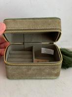 Sezane juwelenkistje - velvet groen, Ophalen of Verzenden, Zo goed als nieuw, Groen, Hardcase