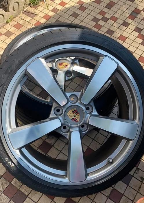 Originele Porsche 911 992 19/20 velgen + banden, Auto-onderdelen, Banden en Velgen, Ophalen