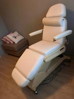 Witte behandelstoel voor schoonheidsspecialiste, Sport en Fitness, Ophalen, Gebruikt