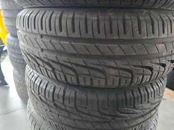 3 pneus ( nouveaux) Uniroyal 185/60/14   beschikbaar voor biedingen